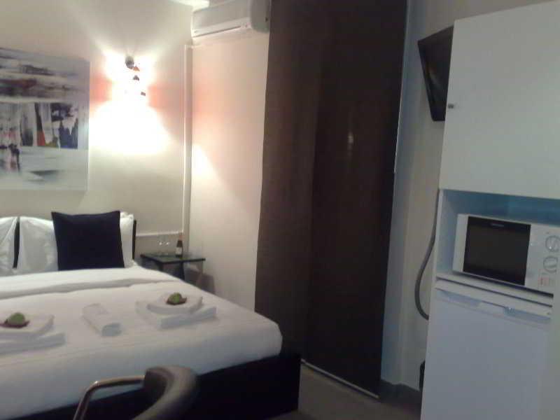Hostal Oxum Madrid Rum bild