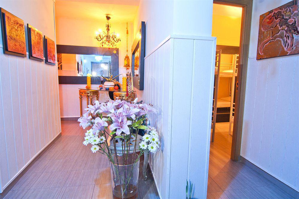 Hostal Oxum Madrid Inreriör bild